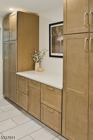 42 Melrose Dr, Chester Twp., NJ 07930