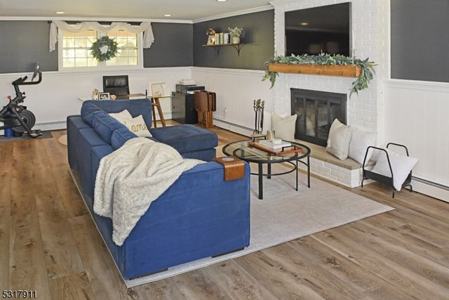 42 Melrose Dr, Chester Twp., NJ 07930