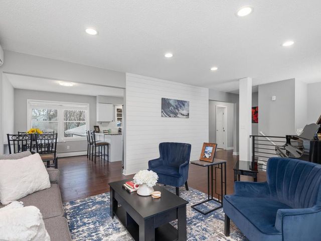 2108 Belmont Lane, Mound, MN 55364