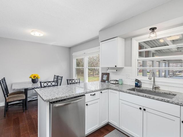 2108 Belmont Lane, Mound, MN 55364