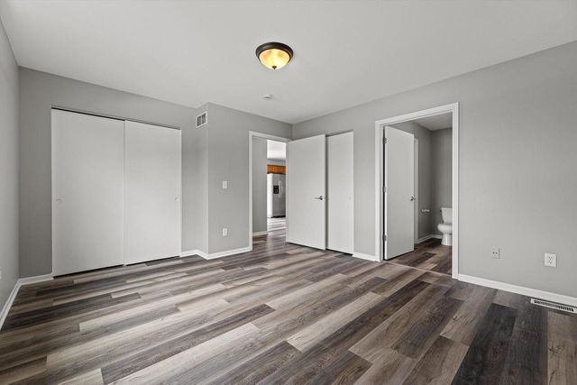 1246 Lombardi WAY, Waukesha, WI 53186