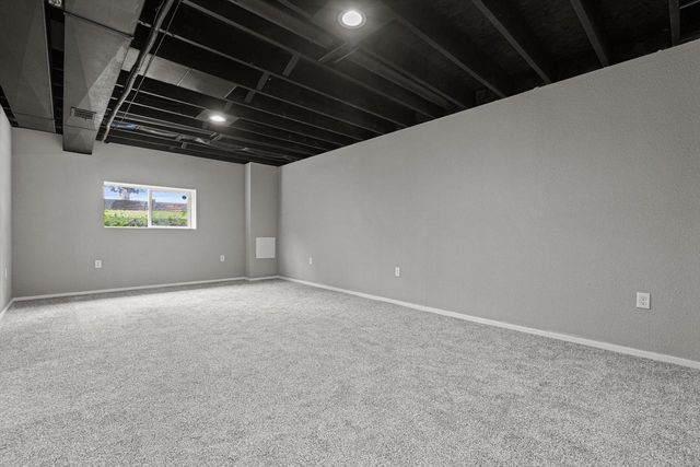 1246 Lombardi WAY, Waukesha, WI 53186