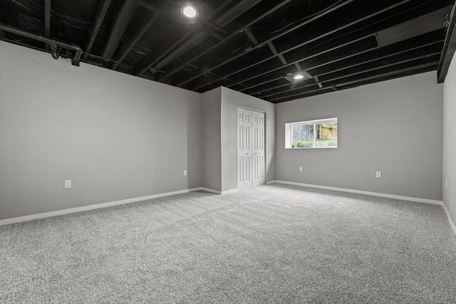 1246 Lombardi WAY, Waukesha, WI 53186