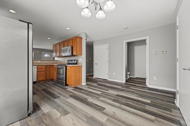 1246 Lombardi WAY, Waukesha, WI 53186