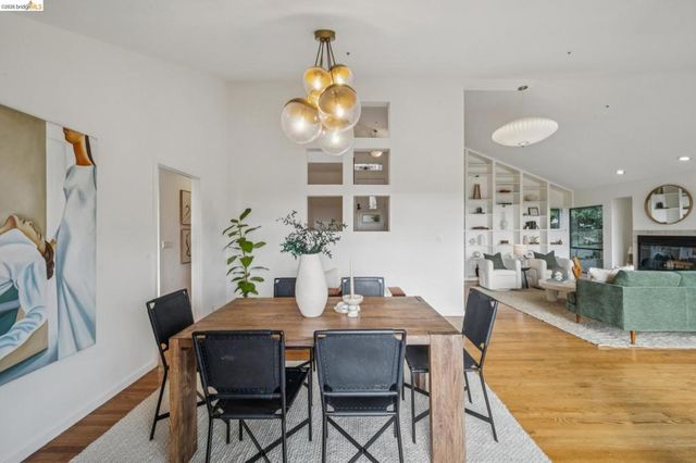 6051 6051 Westover Dr, Oakland, CA 94611