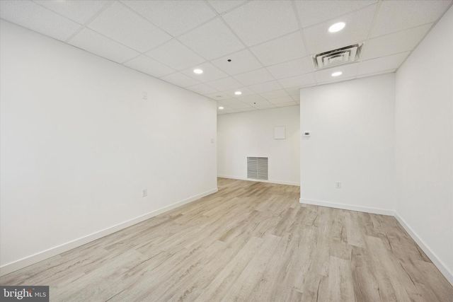 100 RED LION RD, Philadelphia, PA 19115