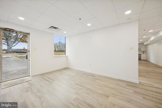 100 RED LION RD, Philadelphia, PA 19115