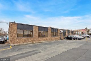 100 RED LION RD, Philadelphia, PA 19115