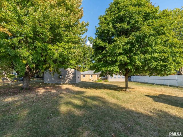 337 N GRACE Street, Brimfield, IL 61517