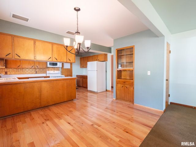 337 N GRACE Street, Brimfield, IL 61517