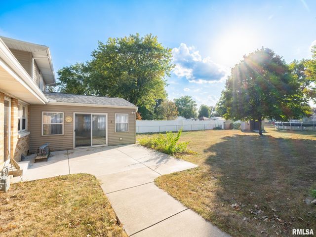 337 N GRACE Street, Brimfield, IL 61517