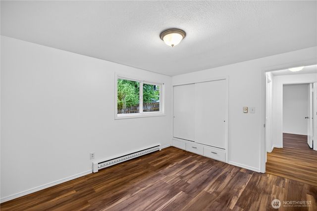 16907 Blodgett Rd, Mount Vernon, WA 98274