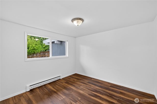 16907 Blodgett Rd, Mount Vernon, WA 98274