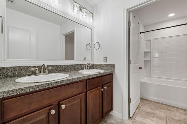 4901 GRIST MILL COURT, Wimauma, FL 33598