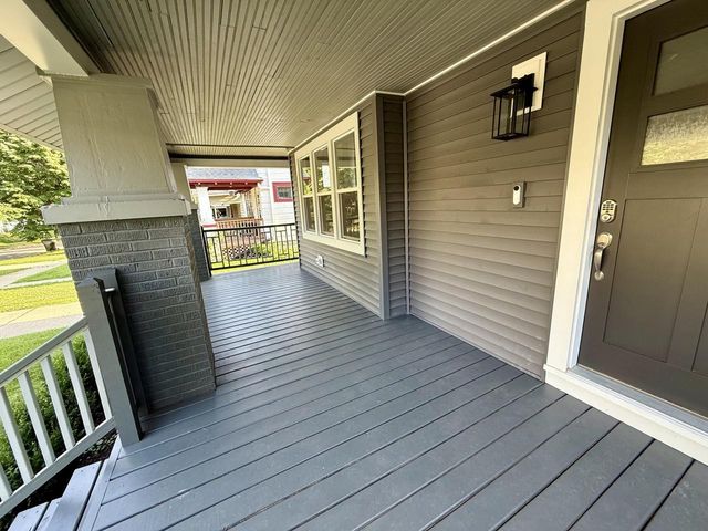 3835 N Frederick AVENUE, Shorewood, WI 53211