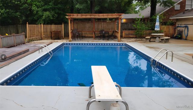 1547 Pine Ridge Road, Montgomery, AL 36109