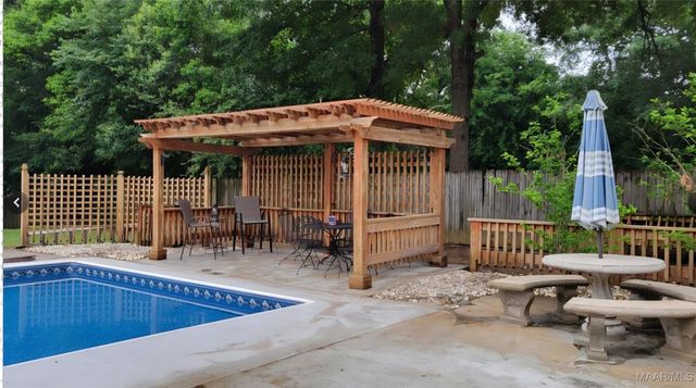 1547 Pine Ridge Road, Montgomery, AL 36109