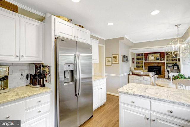 4315 WAKEFIELD DR, Annandale, VA 22003