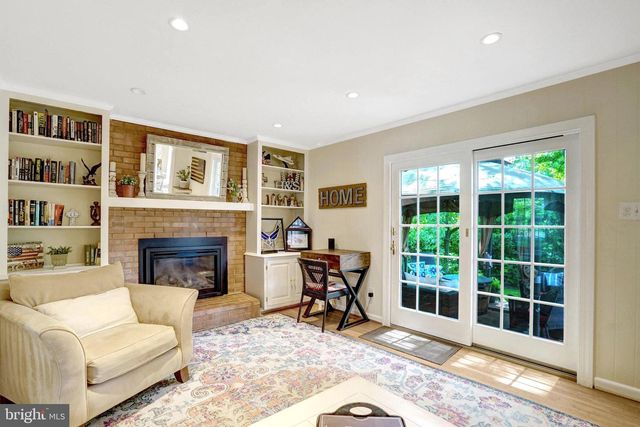 4315 WAKEFIELD DR, Annandale, VA 22003