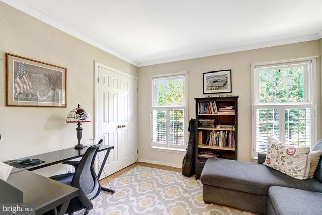 4315 WAKEFIELD DR, Annandale, VA 22003