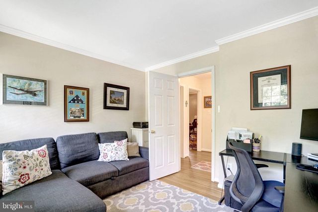 4315 WAKEFIELD DR, Annandale, VA 22003