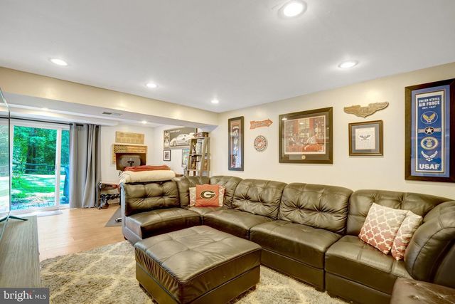 4315 WAKEFIELD DR, Annandale, VA 22003