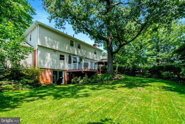 4315 WAKEFIELD DR, Annandale, VA 22003