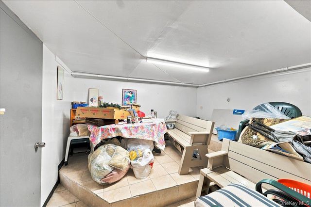 1405 E 233rd Street, Bronx, NY 10466