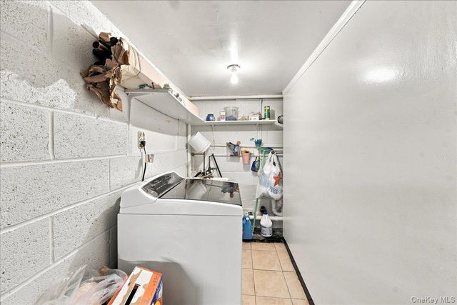 1405 E 233rd Street, Bronx, NY 10466