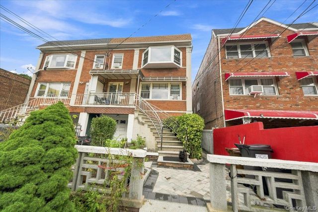 1405 E 233rd Street, Bronx, NY 10466