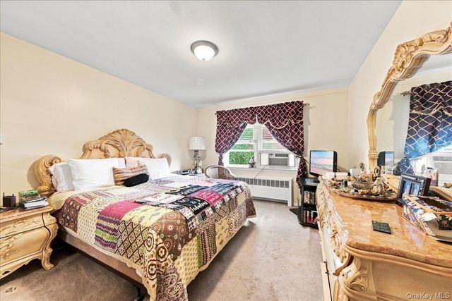 1405 E 233rd Street, Bronx, NY 10466