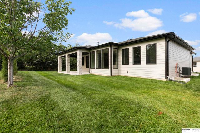 3507 Kilkee Road, Lincoln, NE 68520