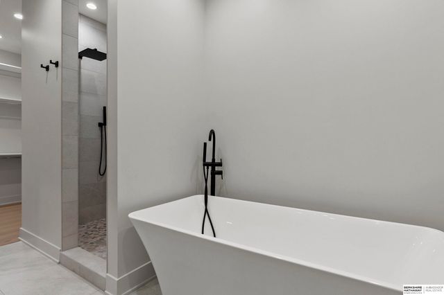 3507 Kilkee Road, Lincoln, NE 68520