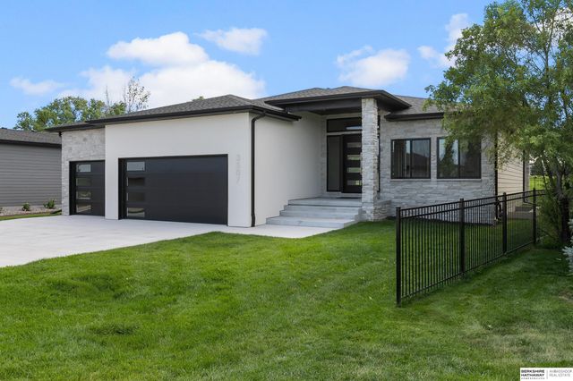 3507 Kilkee Road, Lincoln, NE 68520
