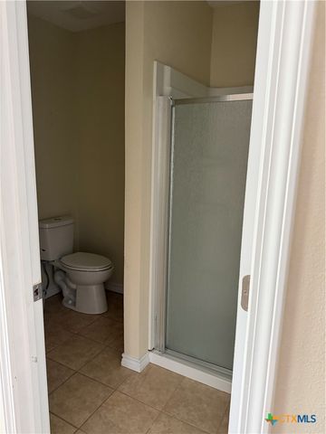 202 Bonham Street, Port Lavaca, TX 77979