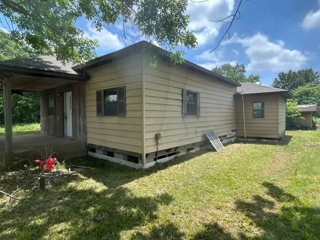250 Oak Hill Road, Whitewright, TX 75491