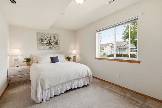10212 E 17th Ln, Spokane Valley, WA Ln, Spokane Valley, WA 99206