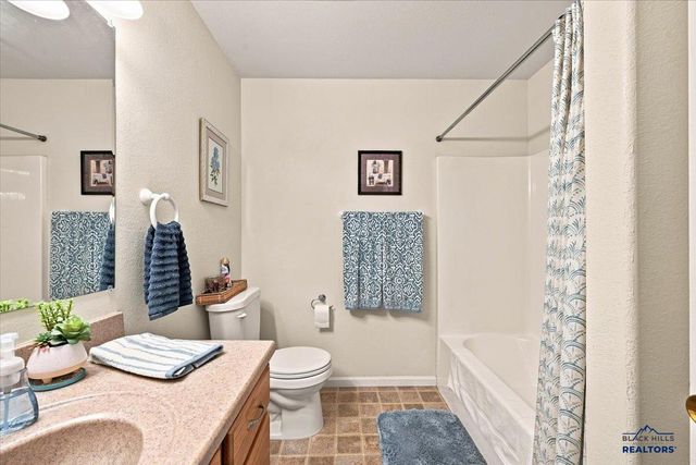 3505 MADDY ANNE CT, Rapid City, SD 57701