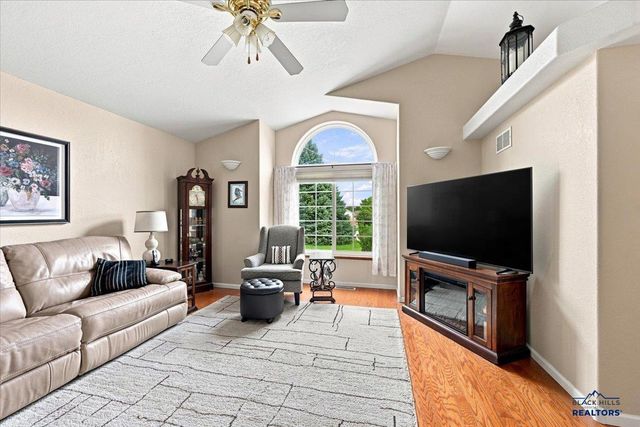 3505 MADDY ANNE CT, Rapid City, SD 57701