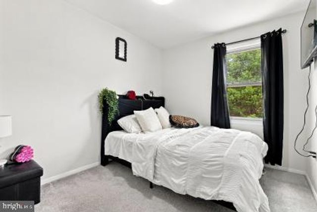 9035 BONHAM CIR, Manassas, VA 20110
