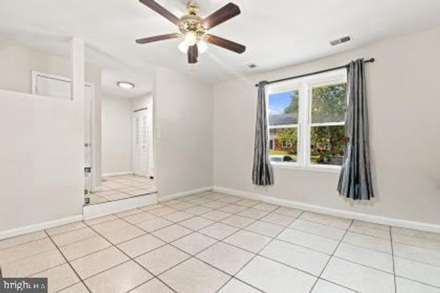 9035 BONHAM CIR, Manassas, VA 20110
