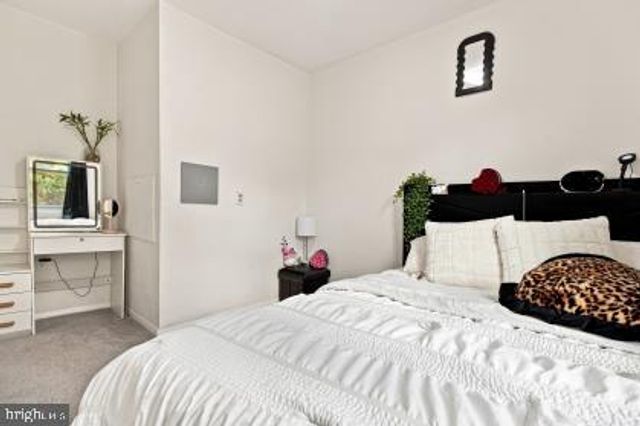 9035 BONHAM CIR, Manassas, VA 20110