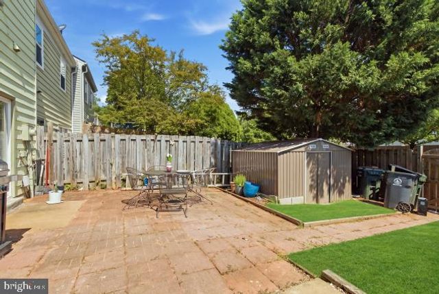 9035 BONHAM CIR, Manassas, VA 20110