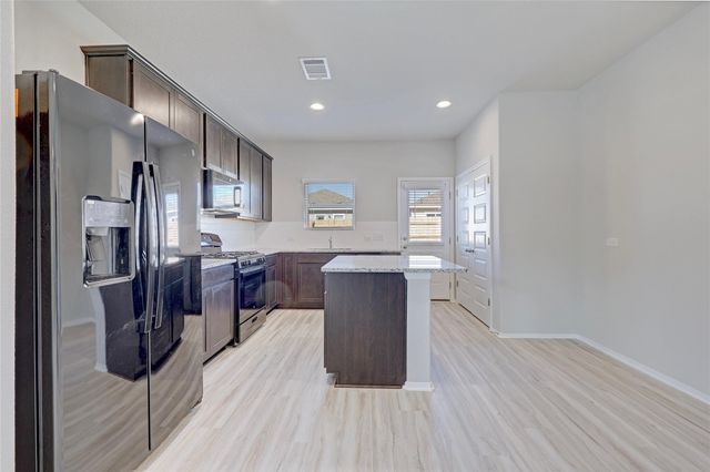 116 Bent Creek LN, Georgetown, TX 78628