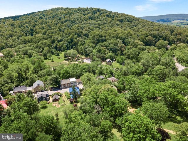 36930 CHARLES TOWN, Purcellville, VA 20132