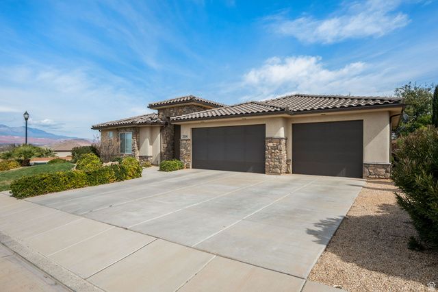 3114 E SEEGMILLER DR, St. George, UT 84790