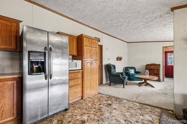 7689 Sidney Road, Greenville, MI 48838