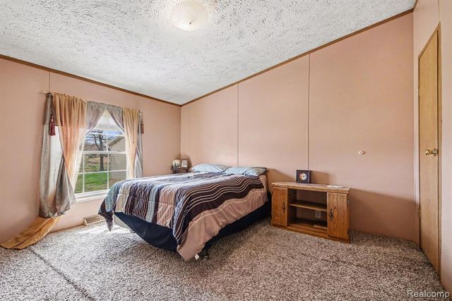 7689 Sidney Road, Greenville, MI 48838