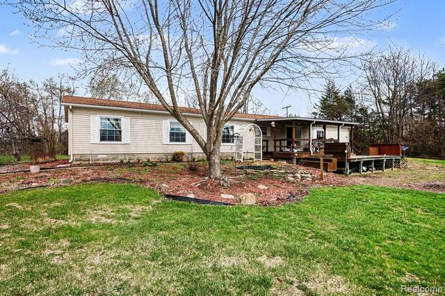 7689 Sidney Road, Greenville, MI 48838