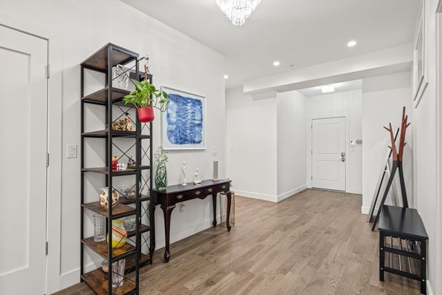 9 Independence Ave 307, Braintree, MA 02184